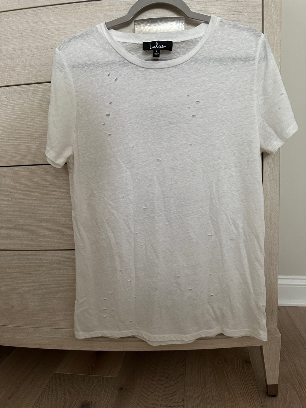 Lulus distressed T-shirt